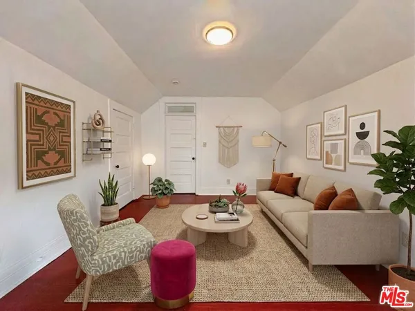 $1,900 | 1705 West 14th Street, Los Angeles, CA 90015
