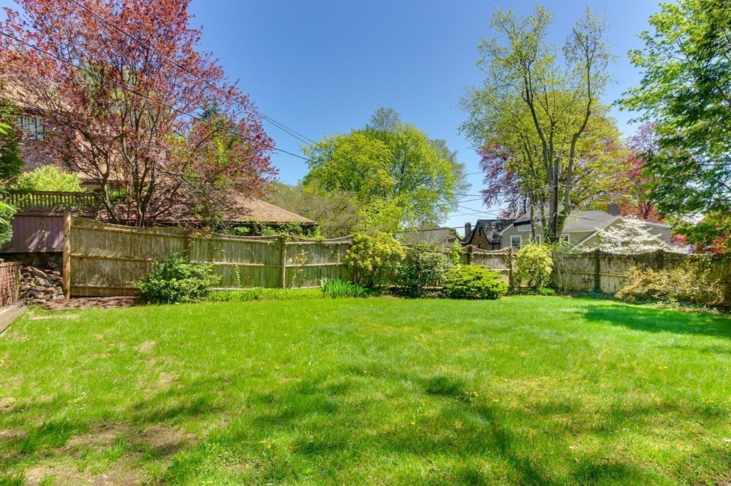 10 Barbara Road Belmont, MA 02478 - Photo 28 of 29 Gallery Image 28