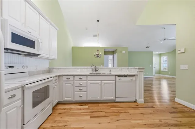 $419,000 | 945 Burnt Hickory Circle Northwest, Unit 8, Marietta, GA 30064