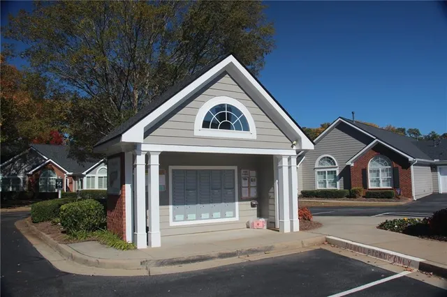 $419,000 | 945 Burnt Hickory Circle Northwest, Unit 8, Marietta, GA 30064