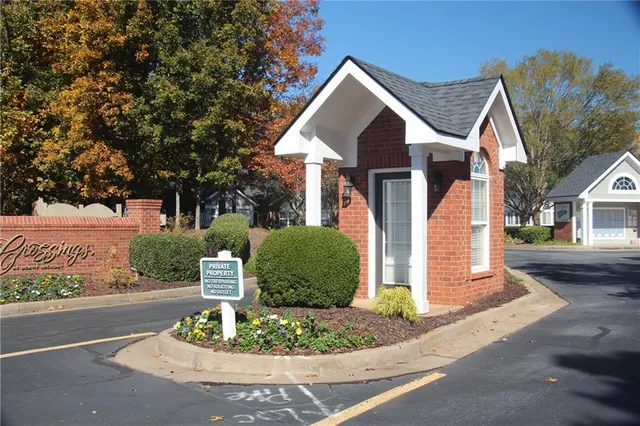 $419,000 | 945 Burnt Hickory Circle Northwest, Unit 8, Marietta, GA 30064