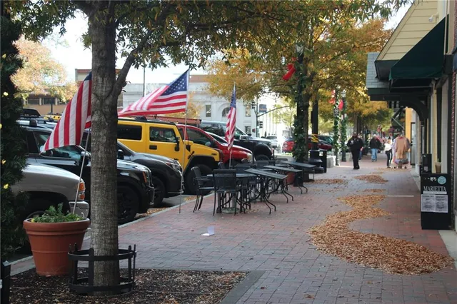 $419,000 | 945 Burnt Hickory Circle Northwest, Unit 8, Marietta, GA 30064