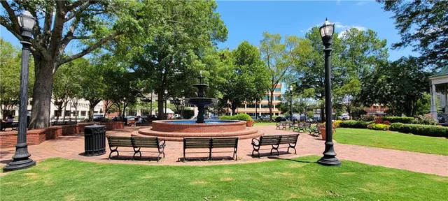 $419,000 | 945 Burnt Hickory Circle Northwest, Unit 8, Marietta, GA 30064