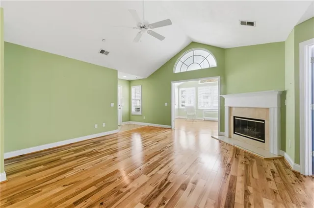 $419,000 | 945 Burnt Hickory Circle Northwest, Unit 8, Marietta, GA 30064