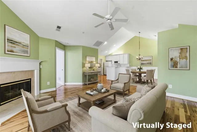 $419,000 | 945 Burnt Hickory Circle Northwest, Unit 8, Marietta, GA 30064