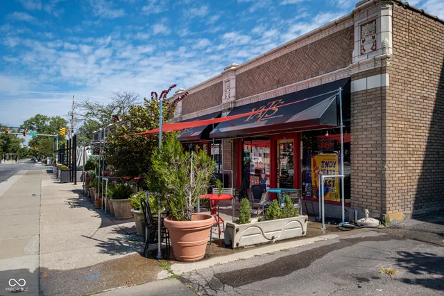 $1,450 | 5348 Winthrop Avenue, Indianapolis, IN 46220