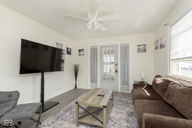 $1,450 | 5348 Winthrop Avenue, Indianapolis, IN 46220