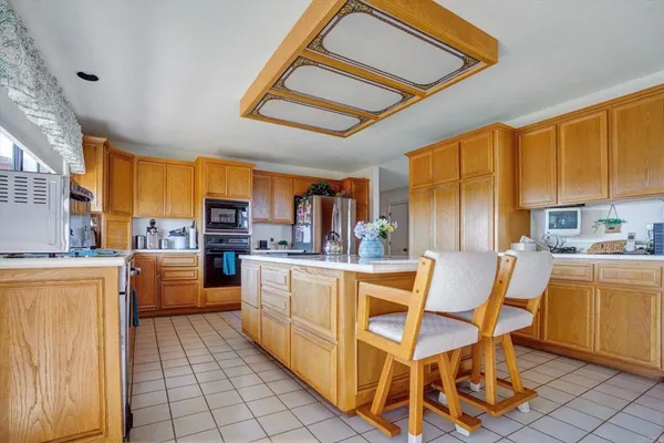 $1,100,000 | 10549 Cerveza Drive, Escondido, CA 92026