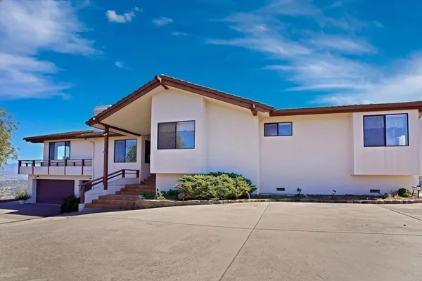 $1,100,000 | 10549 Cerveza Drive, Escondido, CA 92026