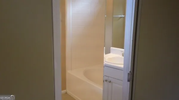 $1,600 | 122 Samanthas Way, McDonough, GA 30253