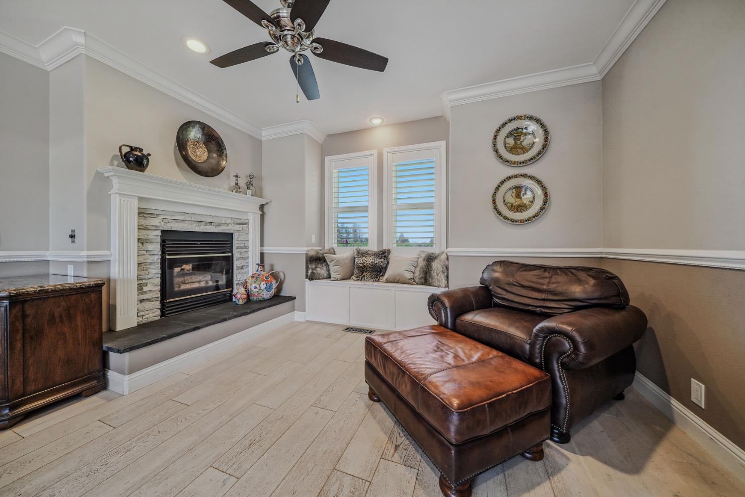 10786 Shenandoah Road Plymouth, CA 95669 - Photo 36 of 99 a living room with furniture and a fireplace