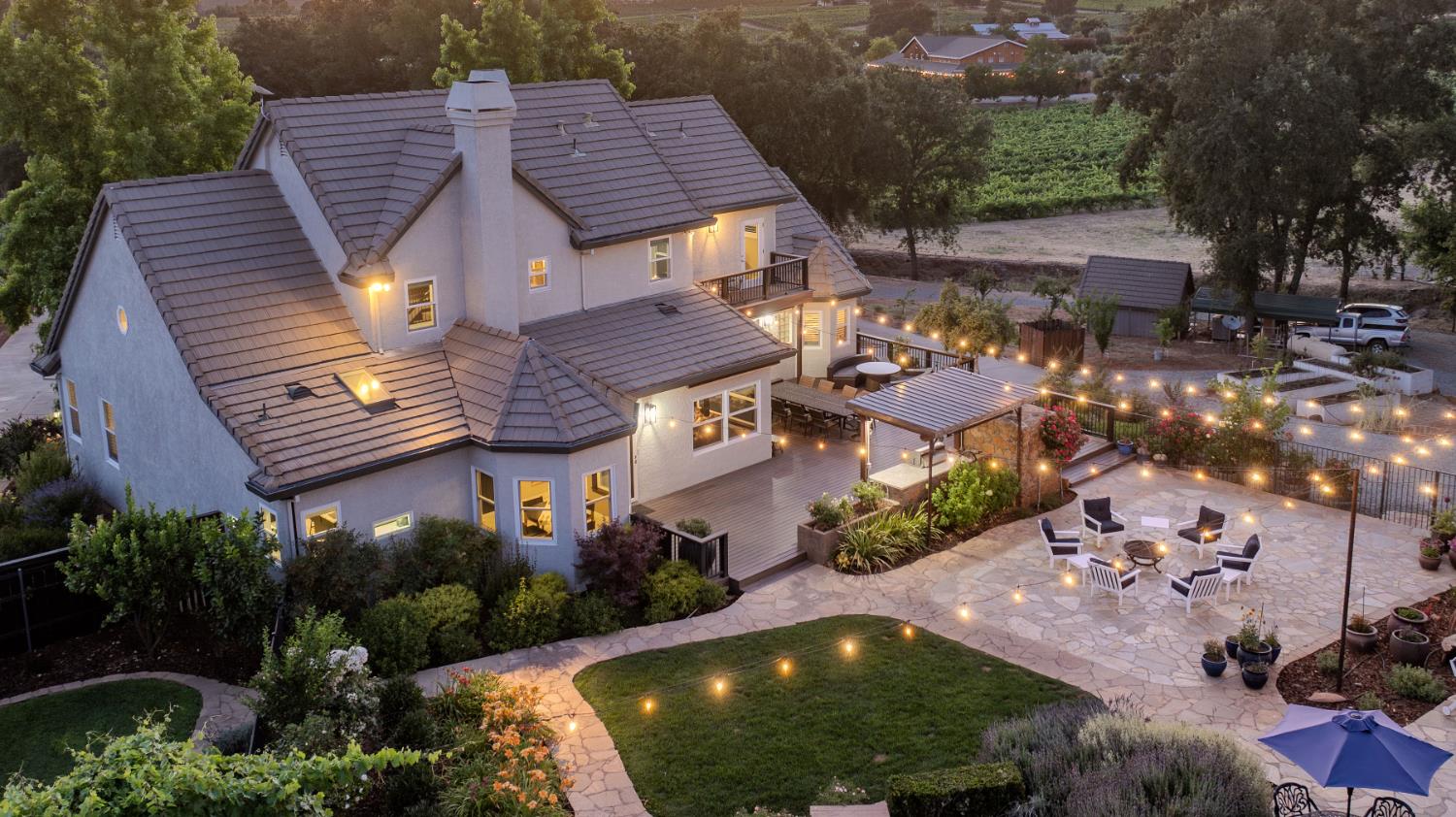 10786 Shenandoah Road Plymouth, CA 95669 - Photo 93 of 99 an aerial view of a house with a yard and outdoor seating