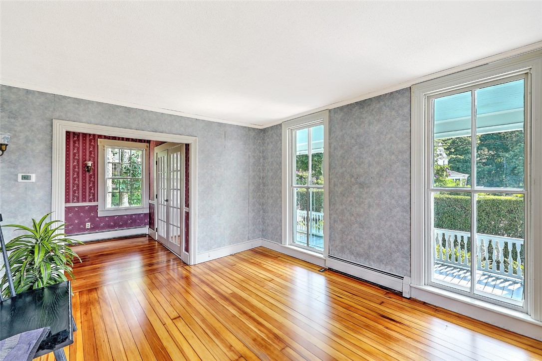 833 Main Street Warren, RI 02885 - Photo 20 of 47