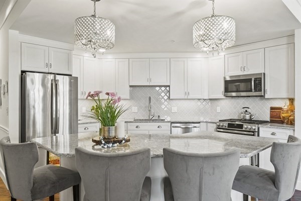 11 Executive Drive, Unit 112 Stoneham, MA 02180 - Photo 6 of 17