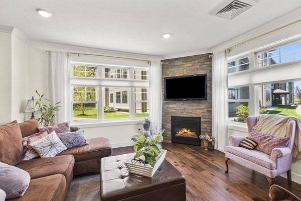 11 Executive Drive, Unit 112 Stoneham, MA 02180 - Photo 8 of 17