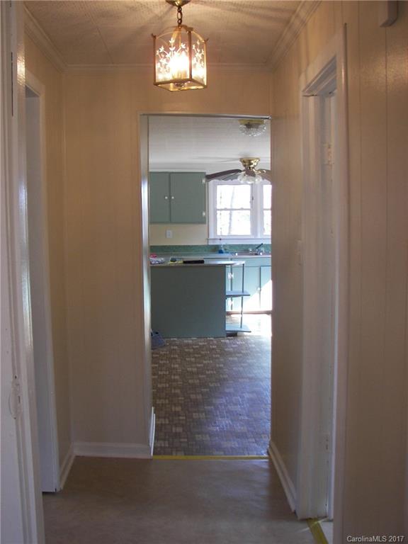 3897 River Road Hickory, NC 28602 - Photo 9 of 24