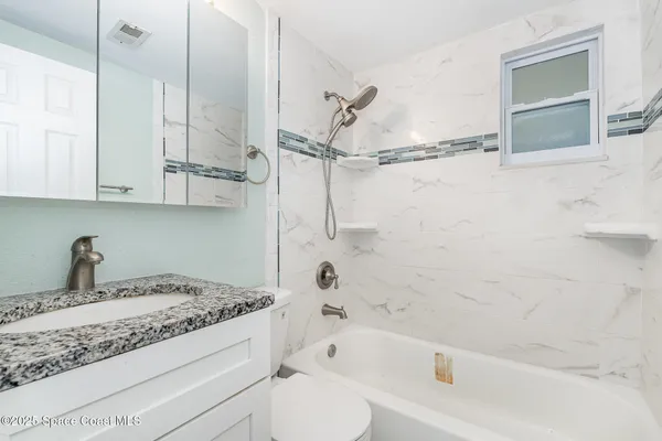 $2,000 | 475 South Banana River Drive, Merritt Island, FL 32952