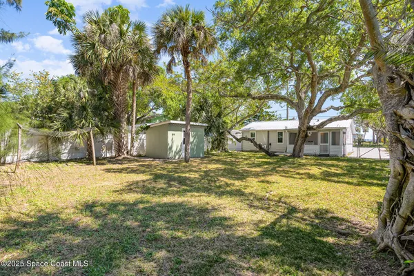 $2,000 | 475 South Banana River Drive, Merritt Island, FL 32952