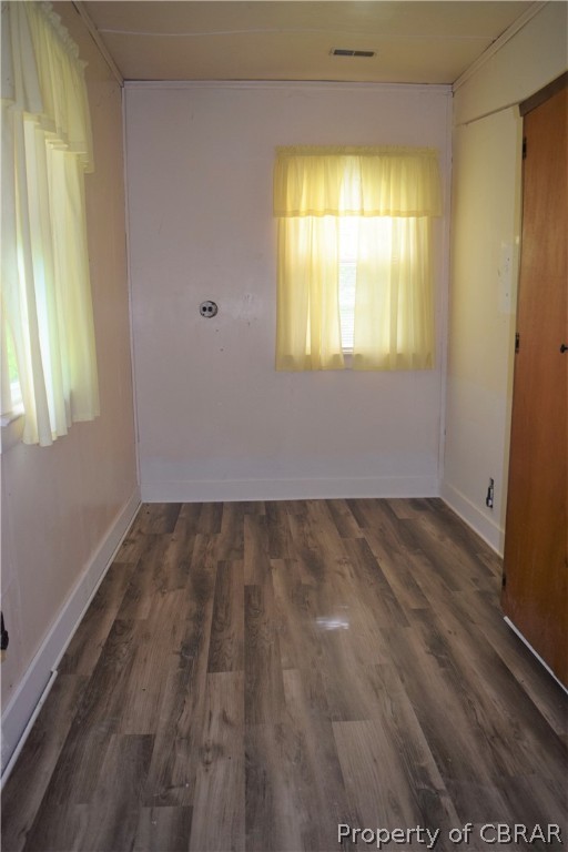 7089 Crewe Road Hayes, VA 23072 - Photo 10 of 12 Gallery Image 10
