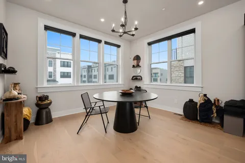 $1,200,000 | 304 Squire Drive, Newtown Square, PA 19073