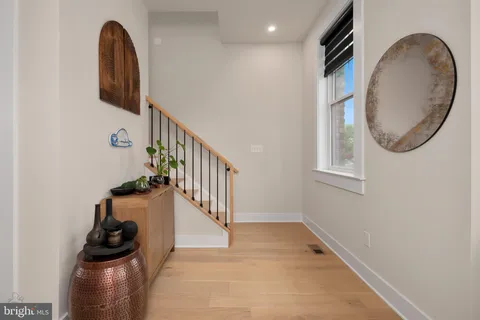 $1,200,000 | 304 Squire Drive, Newtown Square, PA 19073