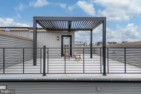 $1,200,000 | 304 Squire Drive, Newtown Square, PA 19073