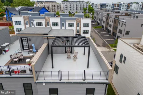 $1,200,000 | 304 Squire Drive, Newtown Square, PA 19073