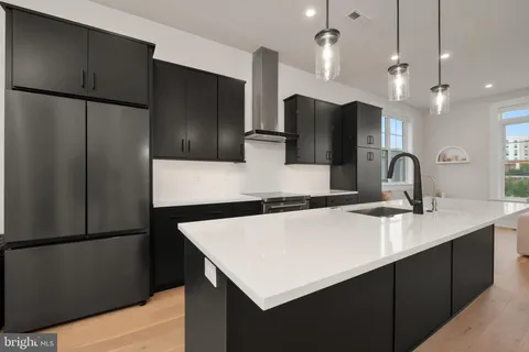 $1,200,000 | 304 Squire Drive, Newtown Square, PA 19073