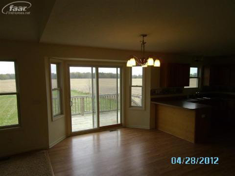 11172 East Richfield Road Davison, MI 48423 - Photo 4 of 9 20211612-3.JPG