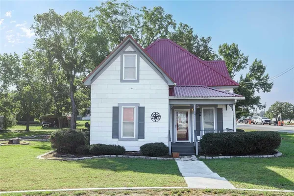 $159,900 | 302 Winkler Street, Gorman, TX 76454