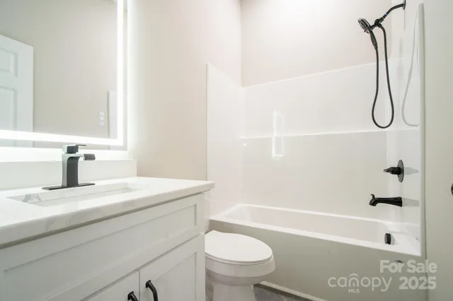 $365,000 | 4000 Hoke Street, Claremont, NC 28610