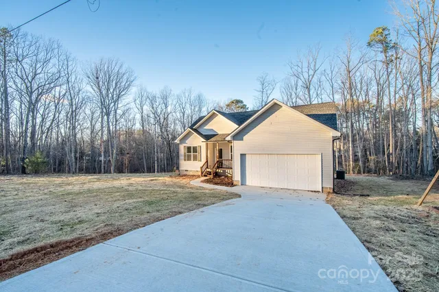 $365,000 | 4000 Hoke Street, Claremont, NC 28610