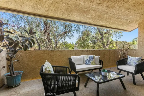 $759,000 | 25183 Oak Canyon Lane, Lake Forest, CA 92630