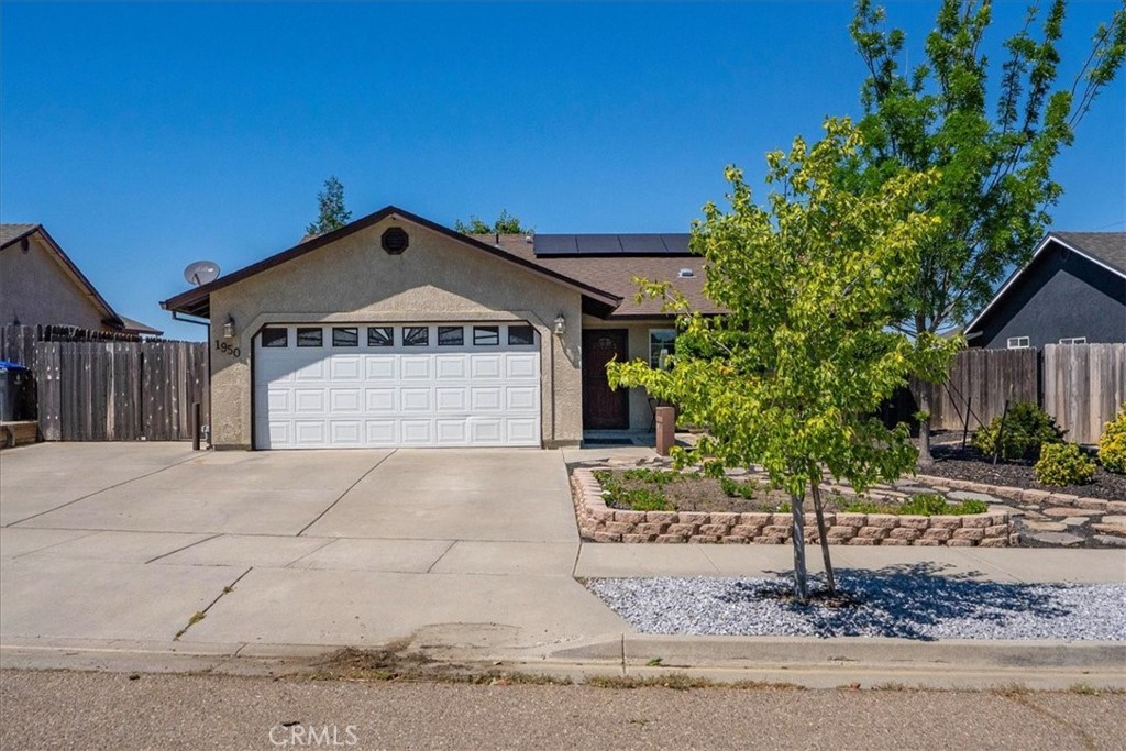 1950 Gentry Way Red Bluff, CA 96080 - Photo 2 of 52