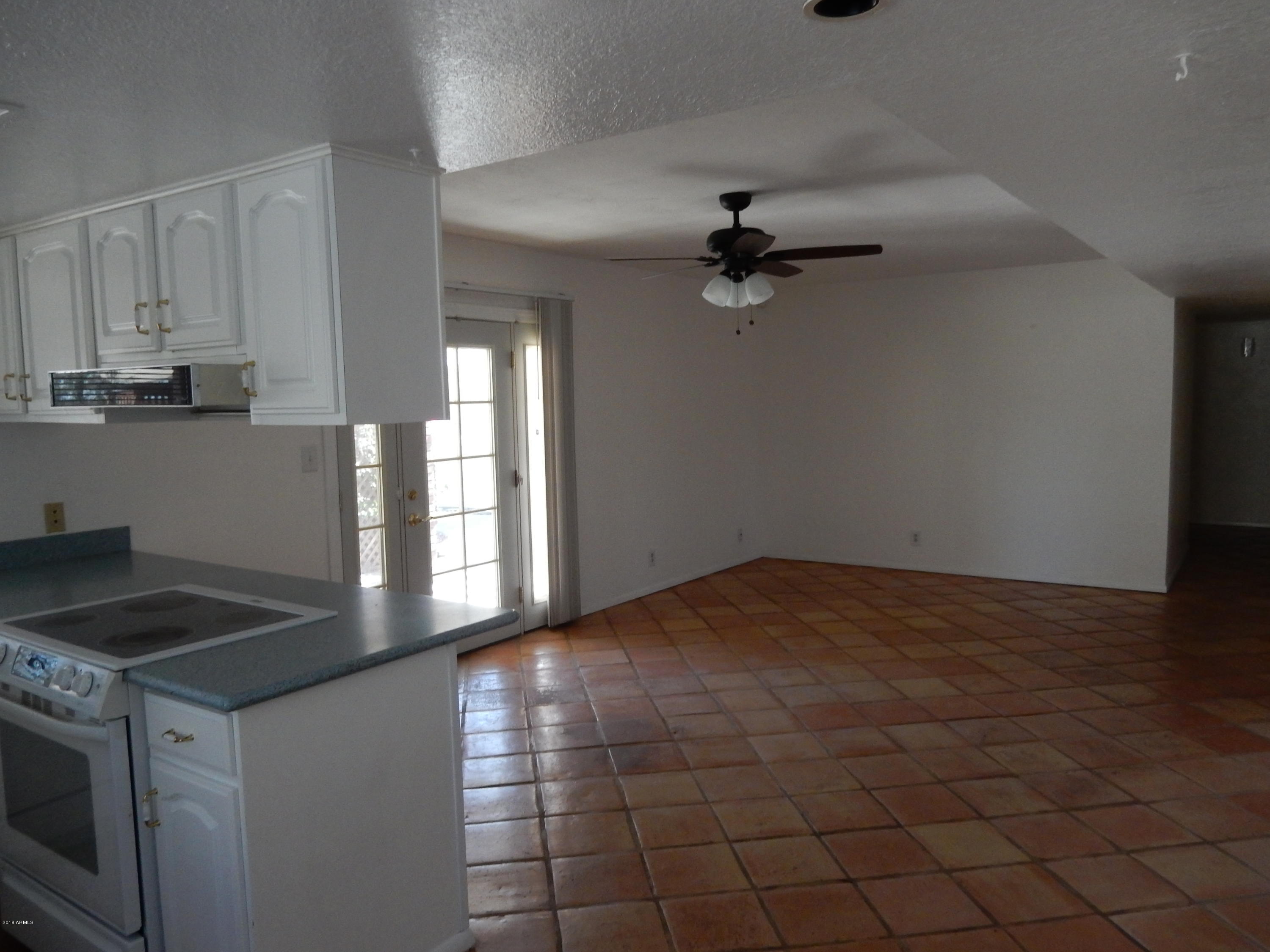 409 West Marco Polo Road Phoenix, AZ 85027 - Photo 6 of 24 DSCN1474