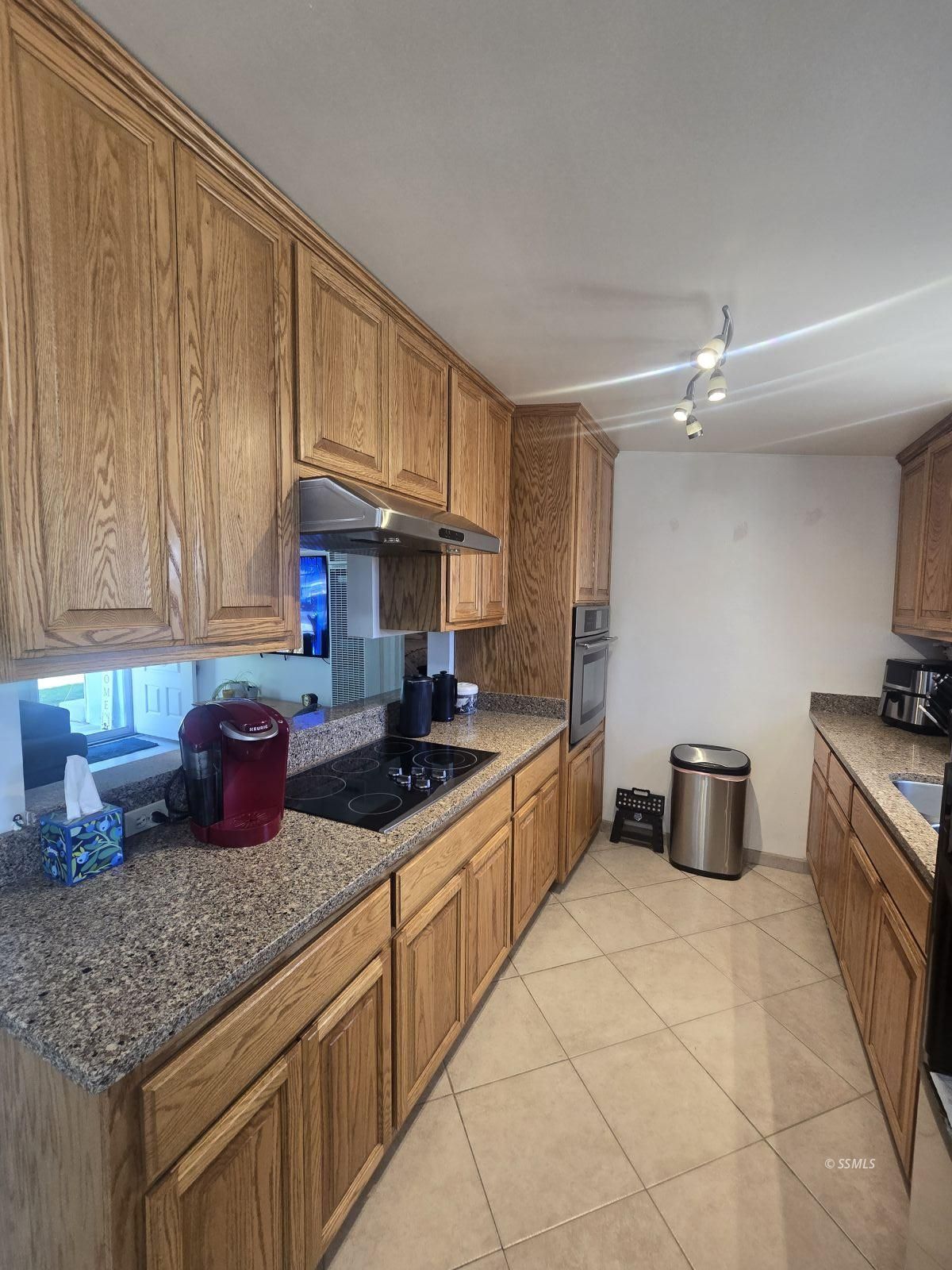 233 South Springside Street Ridgecrest, CA 93555 - Photo 8 of 23