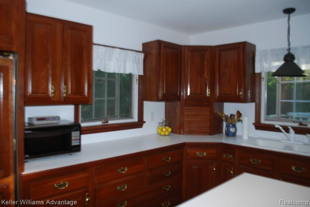 30941 Pear Ridge Farmington Hills, MI 48334 - Photo 32 of 62
