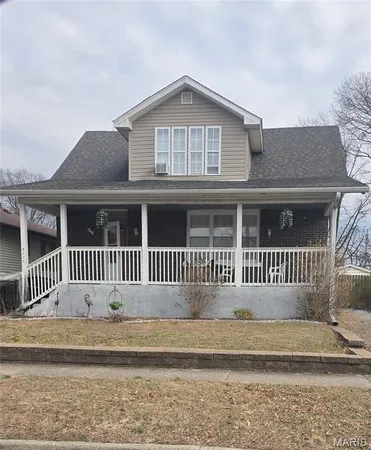 $104,900 | 2652 Iowa Street, Granite City, IL 62040