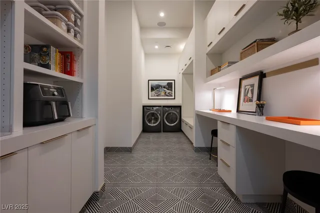 $8,995,000 | 11 Night Song Way, Las Vegas, NV 89135