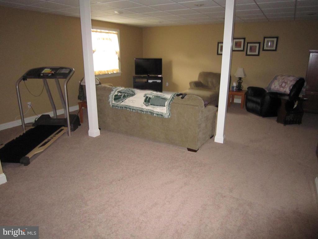 3570 Mount Joy Road Manheim, PA 17545 - Photo 17 of 34