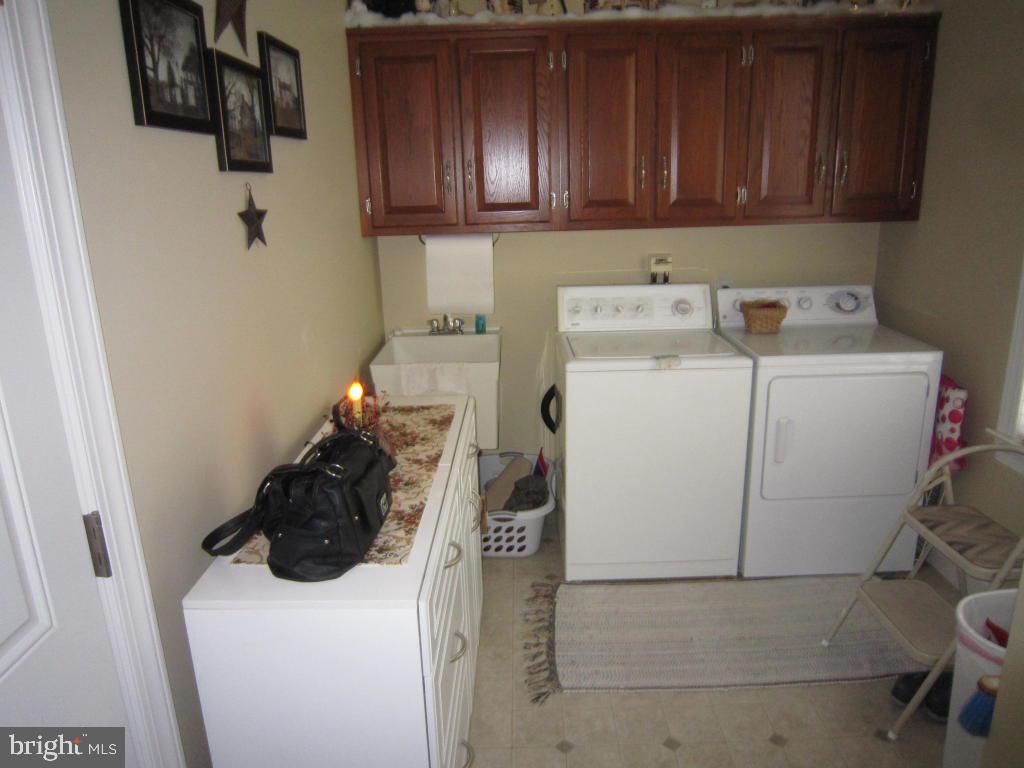 3570 Mount Joy Road Manheim, PA 17545 - Photo 21 of 34