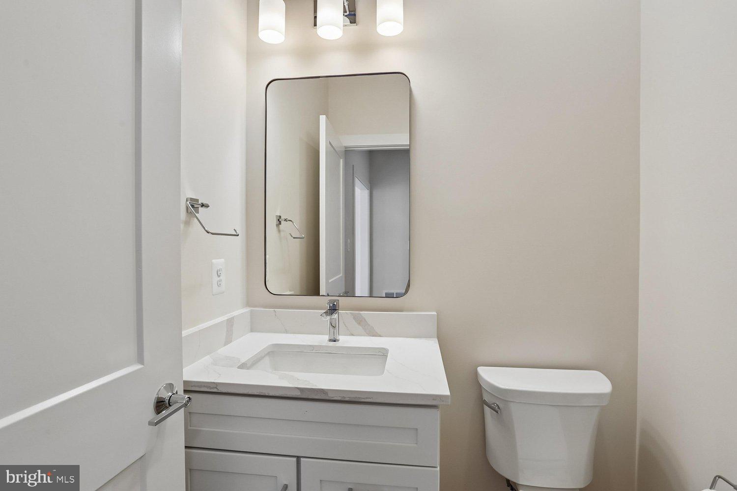 209 Allen Lane Poolesville, MD 20837 - Photo 9 of 74 Lower level half bath