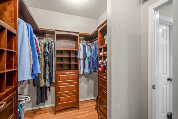 $575,000 | 5835 Pinelake Crossing Drive, Spring, TX 77379