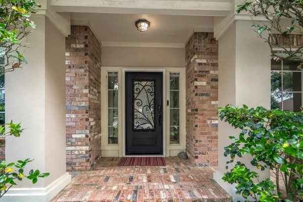 $575,000 | 5835 Pinelake Crossing Drive, Spring, TX 77379