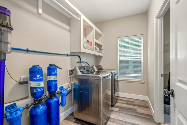 $575,000 | 5835 Pinelake Crossing Drive, Spring, TX 77379