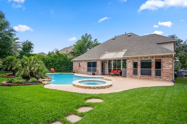 $575,000 | 5835 Pinelake Crossing Drive, Spring, TX 77379