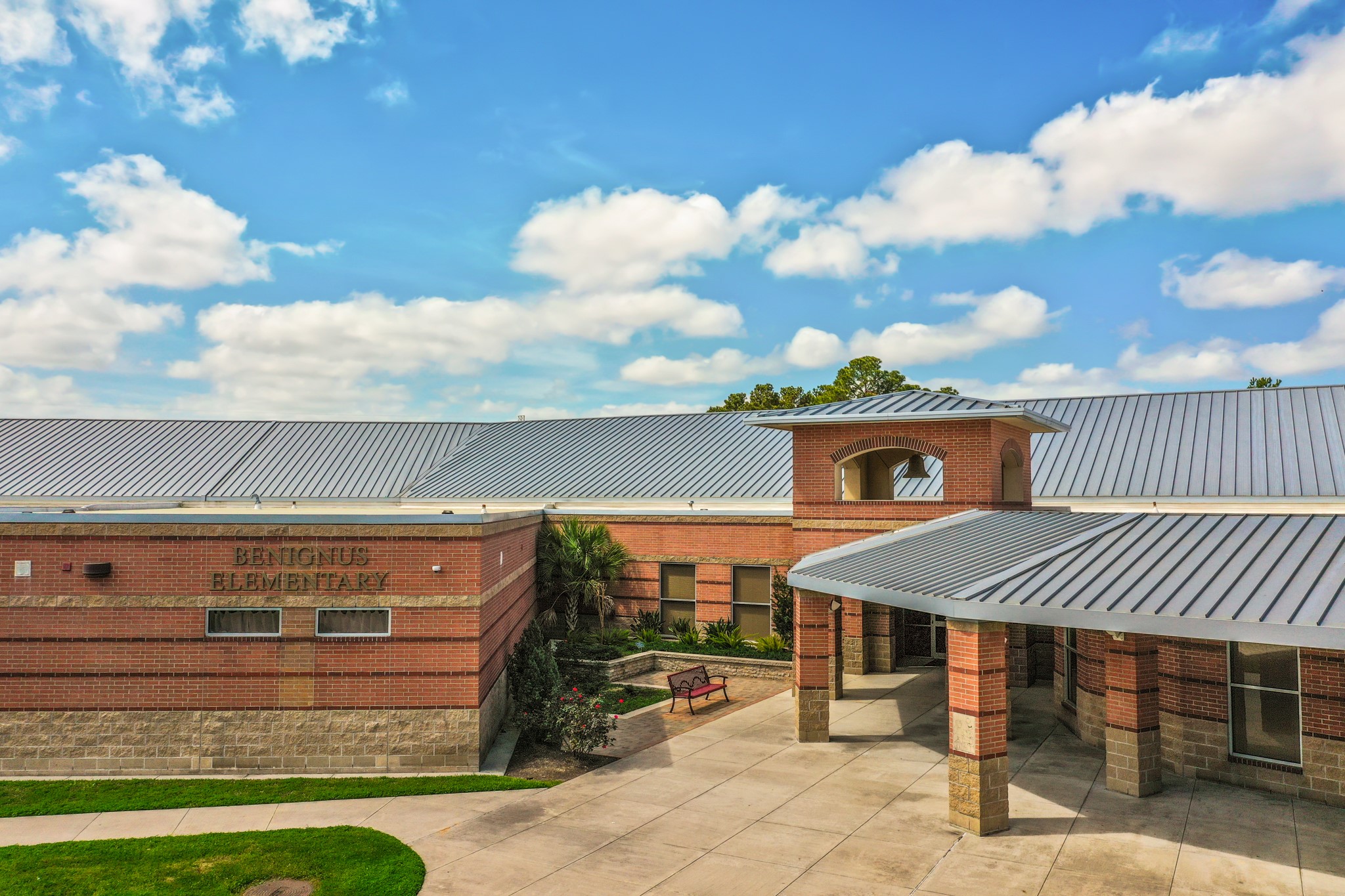 5835 Pinelake Crossing Drive Spring, TX 77379 - Photo 48 of 50 Benignus Elementary School, which is a part of the highly acclaimed Klein ISD, is located in the community directly at the corner of 2920 & TC Jester. Many children walk to school and the crossing guards are always there to assist!