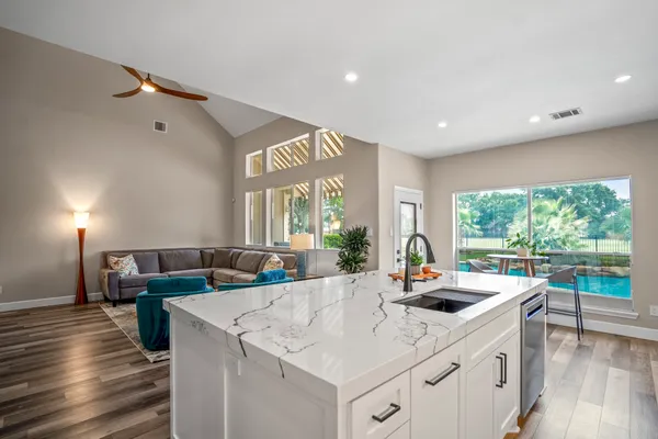 $575,000 | 5835 Pinelake Crossing Drive, Spring, TX 77379