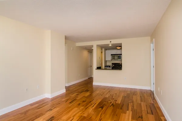 $4,500 | 10 Museum Way, Unit 1221, Cambridge, MA 02141