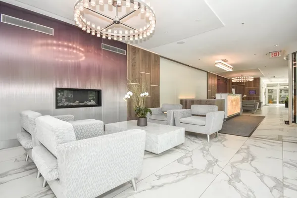 $4,500 | 10 Museum Way, Unit 1221, Cambridge, MA 02141